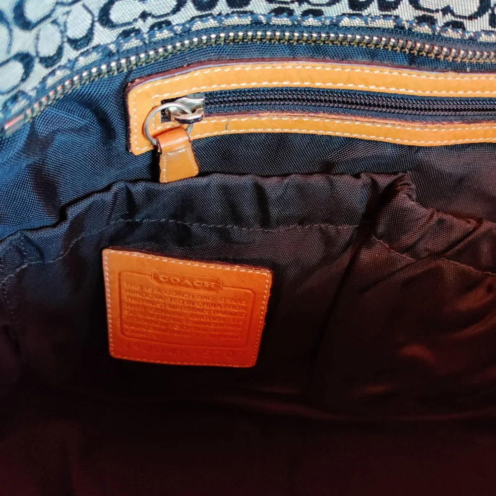 Coach tote - Picture 4 of 4